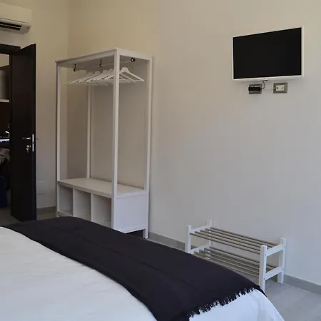 Casa Vodret * 卡利亚里